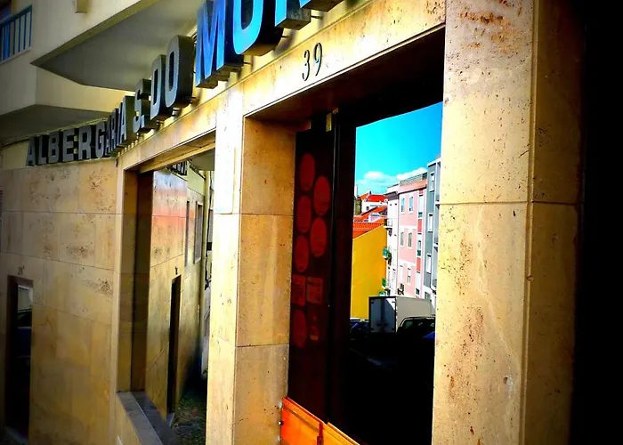 מלון Albergaria Senhora Do Monte